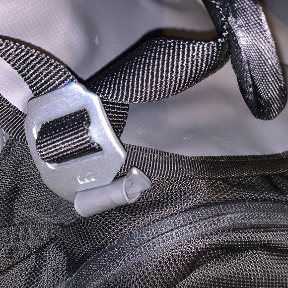 NWT The North Face Landfall Expandable Duffel Bag - Picture 16 of 16